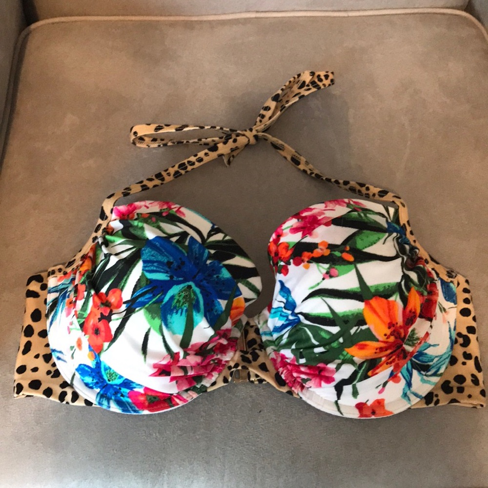 Victoria’s Secret bra top bikini top